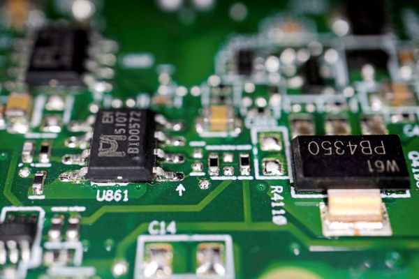 Chipknappheit-durch-KI-bremst-st-rkere-weltweite-Internetverbreitung