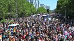 Verletzte bei Christopher Street Day in Berlin - Auto fuhr in Menge 37950754 69e3 41d5 acd3 60f5c4bac770