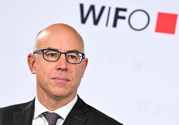 Wifo-Chef-Felbermayr-sieht-Sparpotenzial-bei-Pensionen-und-Parteienf-rderung