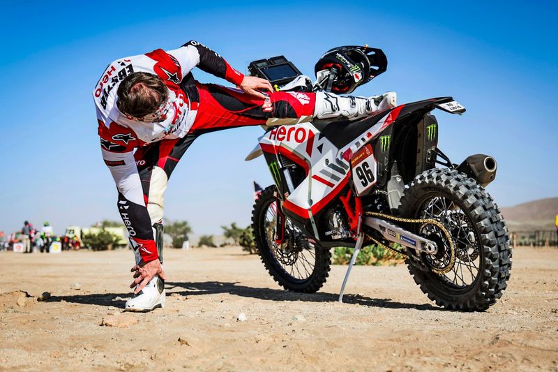 Tiroler Ebster bei Rallye Dakar gestürzt, Sanders führt weiter