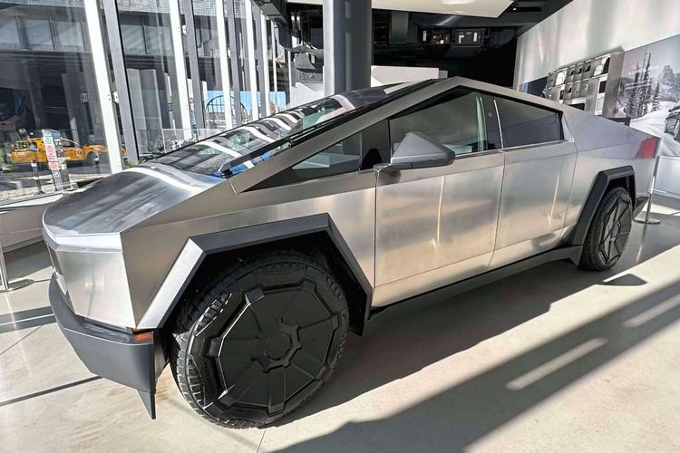 Tesla Cybertruck Auto.