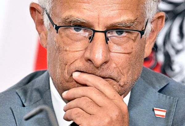 Marterbauer-Halte-nichts-davon-ber-Deindustrialisierung-zu-sprechen-
