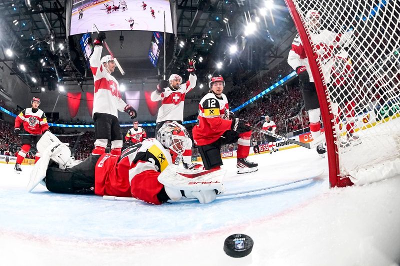Österreich schlittert bei WM gegen Schweiz in 0:9-Debakel