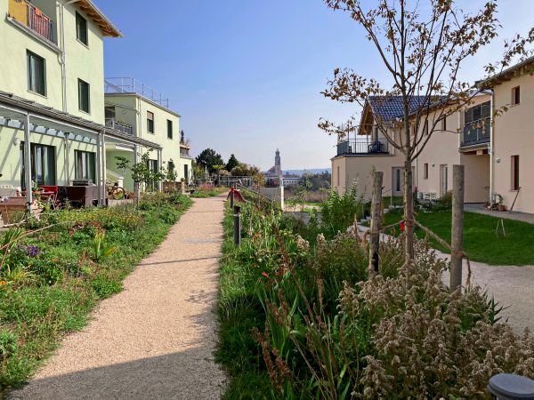 Vom-Einfamilienhaus-in-die-Baugruppe-Mist-schaufeln-aber-gemeinsam