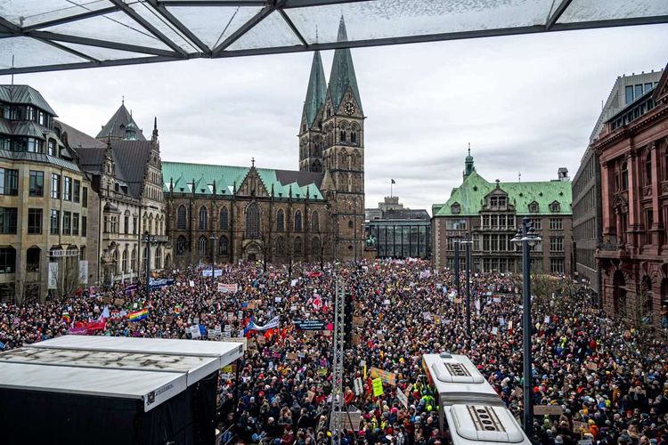Demo gegen Rechts in Bremen, Menschenmassen