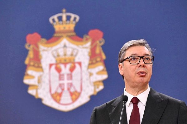 Serbiens-Pr-sident-Vu-i-deutet-erstmals-m-gliche-Wahlniederlage-an