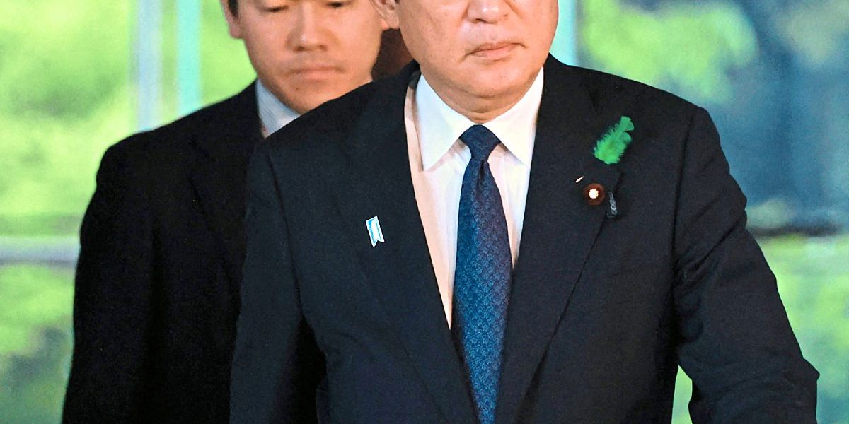 Japans Premier feuert eigenen Sohn wegen brisanter Party