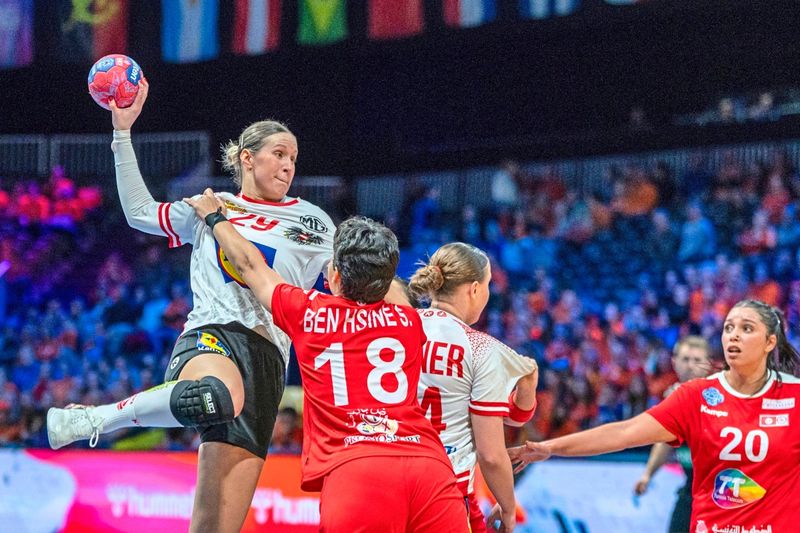 Österreichs Handballerinnen unterliegen auch Tunesien 25:27