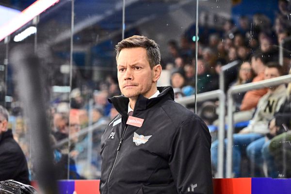 Overtime-Siege-f-r-Black-Wings-in-Wien-und-Graz-gegen-Bozen-KAC-siegt-in-Villach