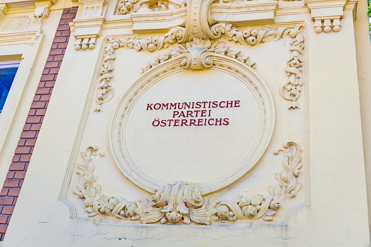 Die KPÖ-Parteizentrale Wien im 14. Wiener Gemeindebezirk.