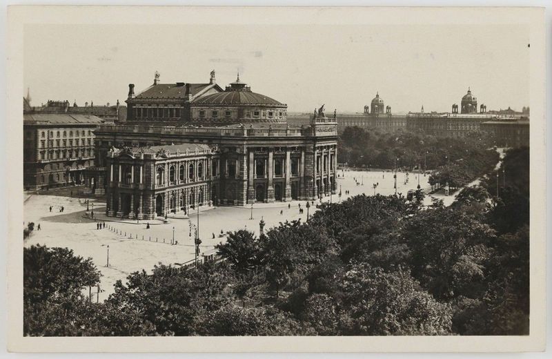 Burgtheater 1918: Vom k. k. Hoftheater zum Staatst