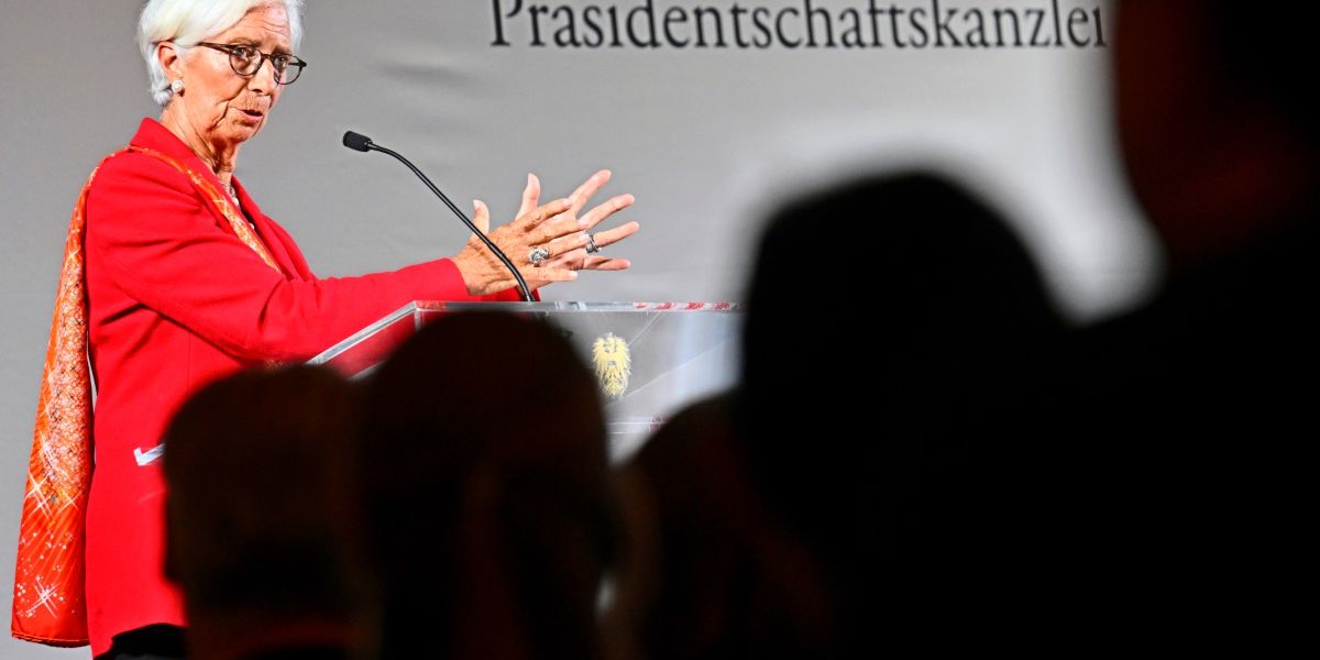 Image accompanying EZB-Chefin Lagarde kündigt Rücktritt im Februar an, Leitzins bleibt stabil, from Der Standard