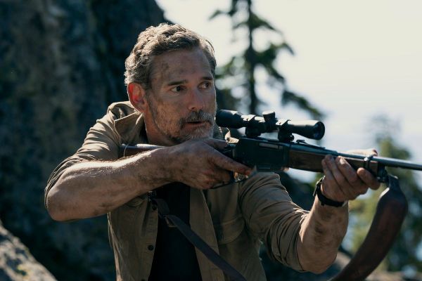 Netflix-Untamed-ist-ein-klischeebehaftetes-aber-spannendes-Krimiabenteuer