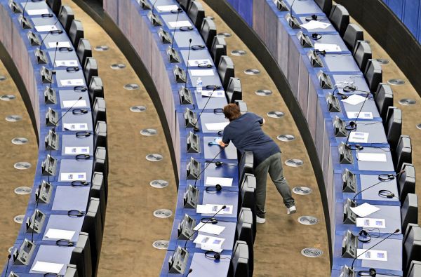 EU-Einigung-scheitert-Freiwillige-Chatkontrolle-zum-Schutz-vor-Kindesmissbrauch-endet