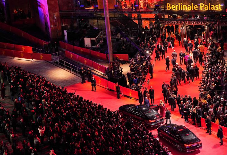Wird heuer die AfD den roten Teppich für rechten Protest nutzen? Nach deren Ausladung von der Berlinale muss man darauf gefasst sein.