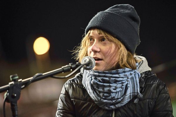 Greta-Thunberg-auf-Pro-Pal-stina-Demonstration-in-London-festgenommen