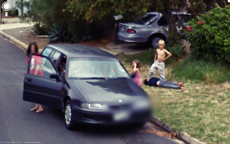 Tiger auf Parkplatz: Die elf schrägsten Google-Street-View