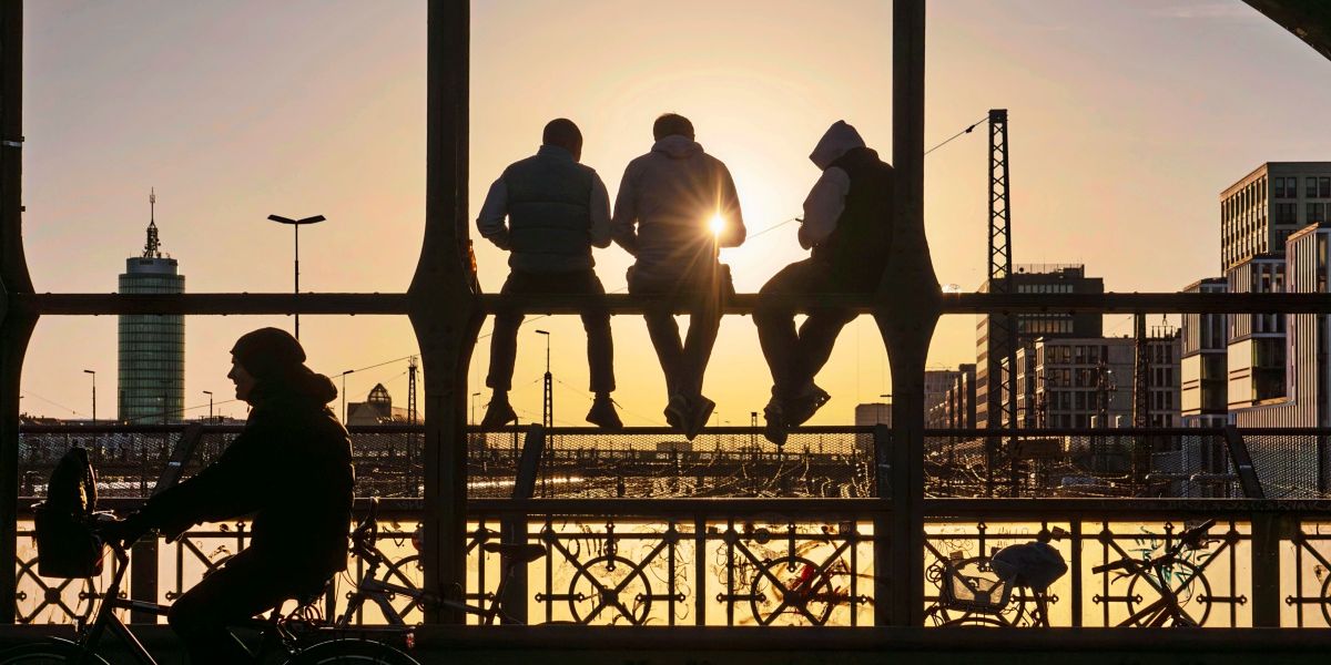 Part-Time Volunteering as Protest Against Workplace Culture - News Directory 3