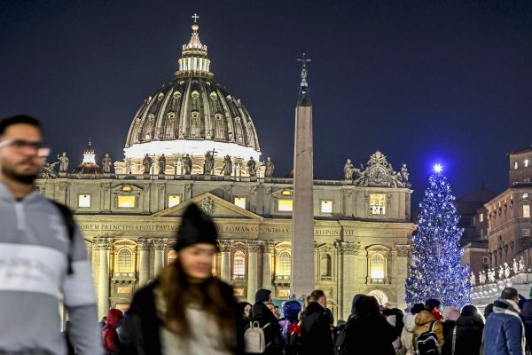 vatikan-vermietet-g-stehaus-an-hotel-kardin-le-m-ssen-ausziehen