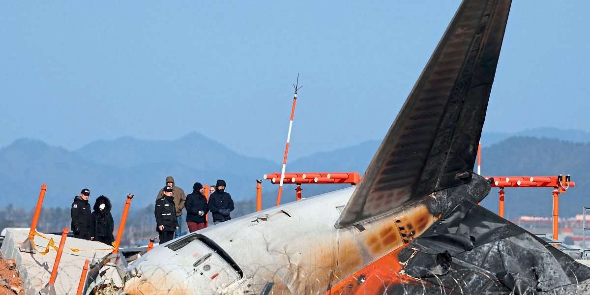 Flugzeugunglück in Südkorea Flugschreiberdaten wurden übertragen International derStandard