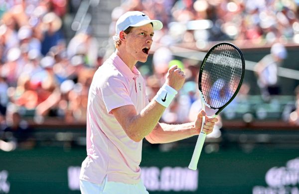 Sinner-schl-gt-Medwedew-im-Indian-Wells-Finale-mit-7-6-6-und-7-6-4-