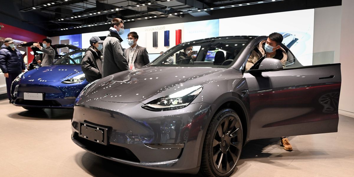 Autopilot: Tesla Model Y fährt auch mit leerem Fahrersitz