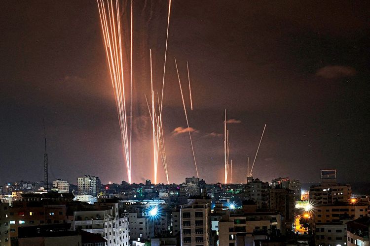 Raketenangriffe in Richtung Israel aus dem Gazastreifen am Samstagabend.