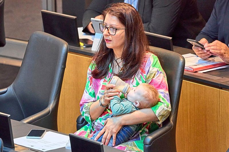 EU-Parlament plant "Mutterschutz" für Abgeordnete. Und der Nationalrat? Eher nicht