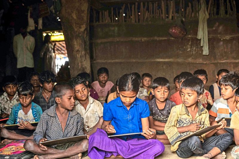 Bildung verhindert vorzeitige Todesfälle stärker als Einkommen, wie Daten aus Indien zeigen