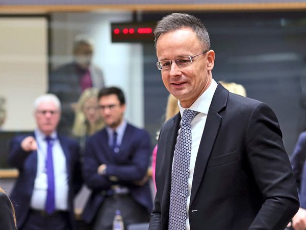 Landeverbot-f-r-ungarischen-Au-enminister-in-Banja-Luka