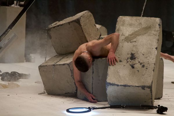 Simone-Aughterlony-Ein-K-nig-der-Tourismus-und-die-Abrechnung