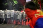 Zehntausende protestieren in Belgrad gegen Vučić und fordern Neuwahlen 6c97d1ae 836e 4112 8981 ed4b84799e2a