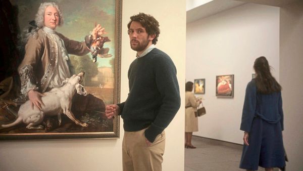 Film-zur-Stunde-The-Mastermind-folgt-einem-Kunstdieb-in-politische-Wirren