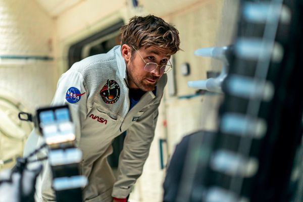 Ryan-Gosling-ist-Der-Astronaut-Bruchlandung-im-Weltretterfach