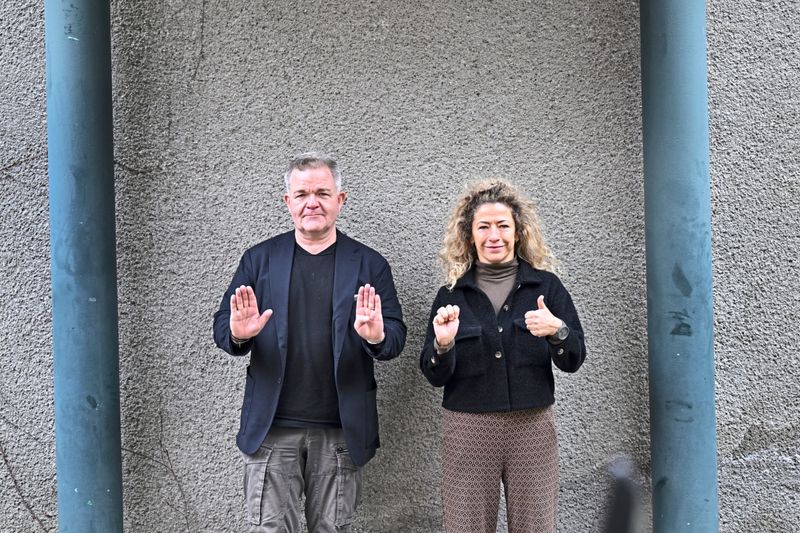 Künstlerpaar Obonya und Pienkos: "Redet, bevor Gewalt entsteht!"