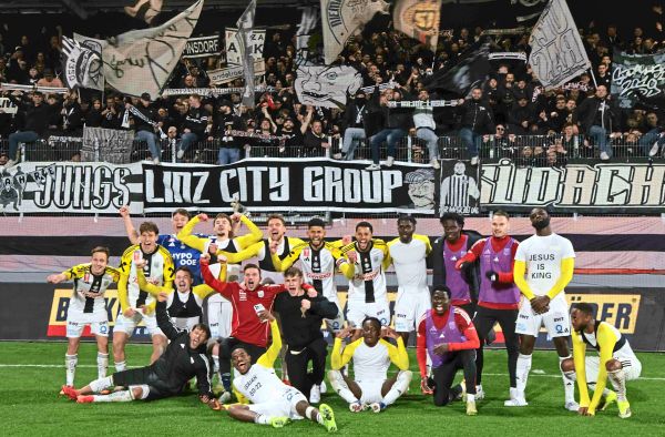 zwischen-sehnsucht-und-sensation-ein-fb-cupfinale-f-r-die-geschichtsb-cher