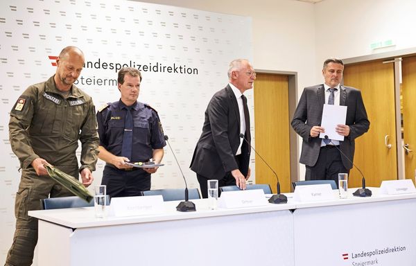 Ermittler-haben-keine-Kenntnisse-dass-Amokt-ter-gemobbt-wurde
