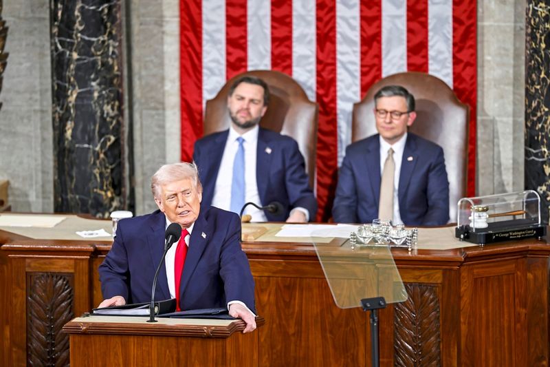 Eigenlob, Attacken und ein bisschen Eishockey: Die Momente der Trump-Rede zur Lage der Nation