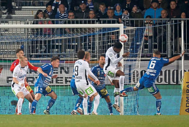 Sturm Graz nach 2:1 gegen Hartberg fünf Punkte voran