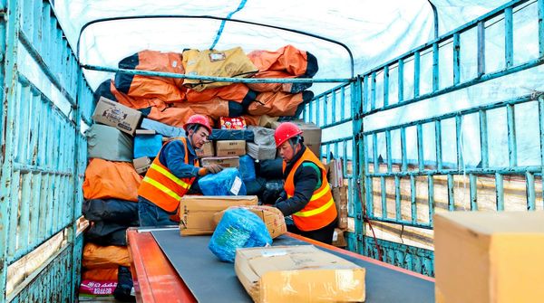 Wer-zahlt-f-r-niedrigere-Umsatzsteuer-bei-Lebensmitteln-Geplante-Abgabe-f-r-Pakete-wackelt