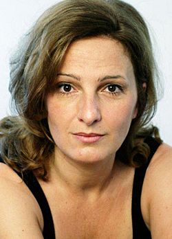 Angela Schneider, neue ÖffiStimme Auto derStandard.at › Lifestyle