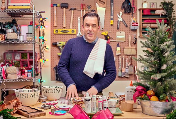 Weihnachtsdeko-in-XXL-Mr-Christmas-dekoriert-auf-Netflix