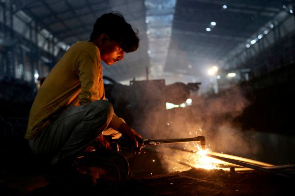 Gewisse-Industrien-drohen-wegen-EU-Klimapolitik-abzuwandern-ein-Fonds-soll-gegensteuern
