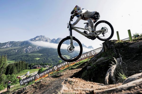 MTB-Weltcup-Durststrecke-der-Downhiller-soll-in-Andorra-enden
