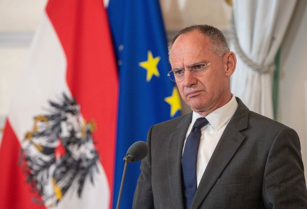 Stefan Weber sieht \