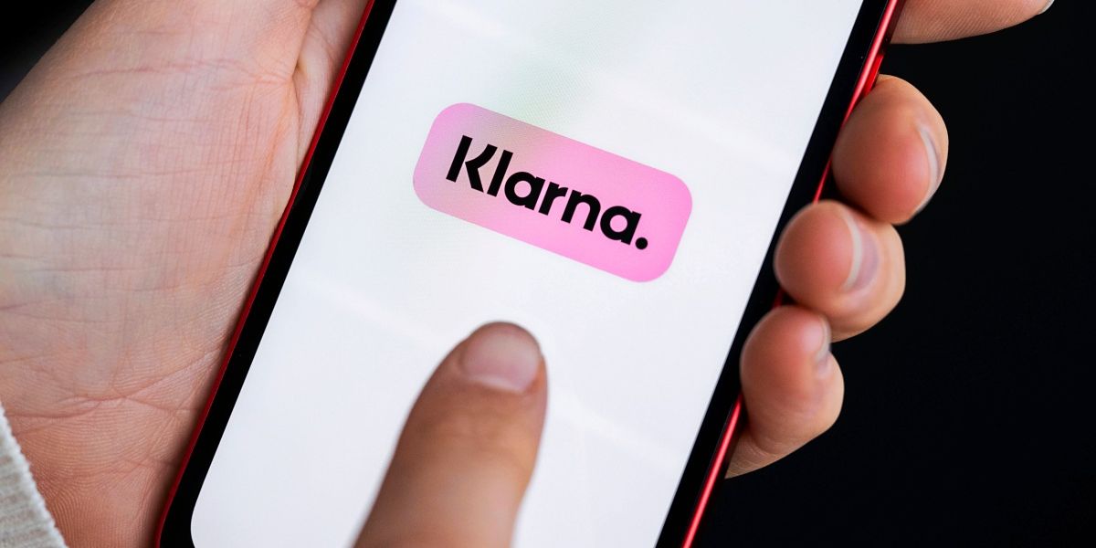 AI fail: Klarna is now looking for human customer service representatives ...