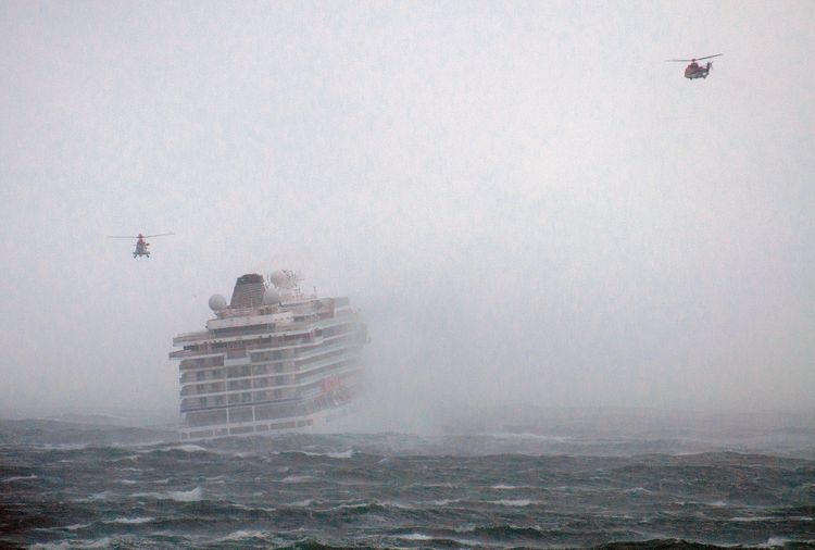 Damit die Crew auf hoher See nichts mehr überraschen kann, gibt es das Center for Simulator Maritime Training. Dort werden heikle Situationen trainiert, etwa, wie man einen schwimmenden Koloss 