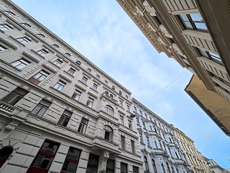 Zinshäuser in Wien.