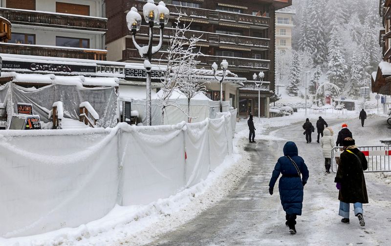 Stärkere Kontrollen nach Brand in Crans-Montana: Roms bekannteste Disco geschlossen
