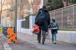 Pro & Kontra: Kinder zur Schule bringen